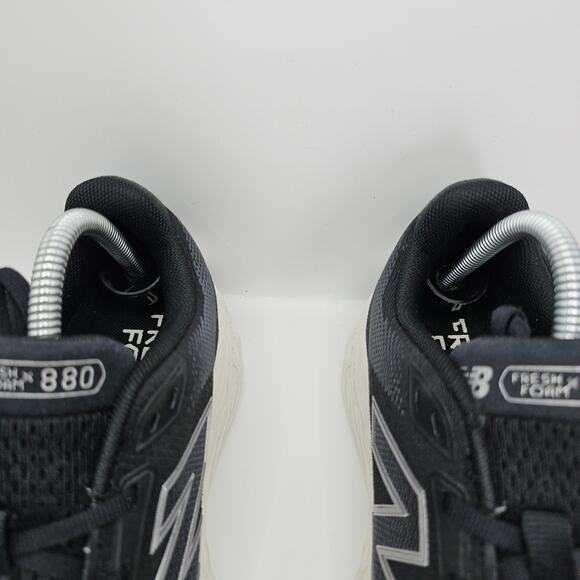 New Balanch Fresh Foam X 880 v14 Black Womens 9.5 B Running Shoes - Picture 5 of 12